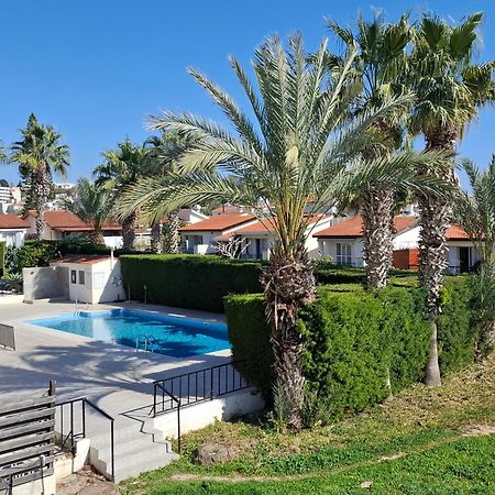 Apartment In Kato Pafos & 10 Min To Venus Beach Bagian luar foto